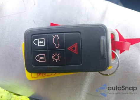 2018 Volvo V60 T5 Dynamic из США, поврежденный, VIN YV140MEL5J2384966